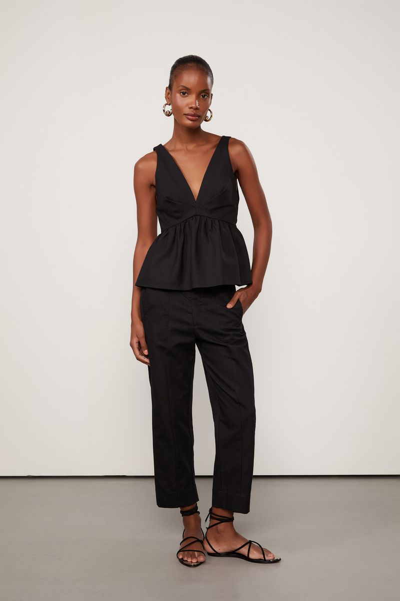 52105258_0005_2-BLUSA-SEM-MANGA-DECOTE-V-COM-PEPLUM-DE-PIQUET-DE-ALGODAO-PRETO