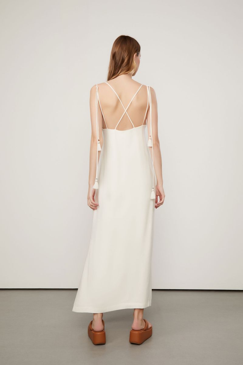 07206757_0003_3-VESTIDO-MIDI-DE-LINHO-COM-BORDADOS