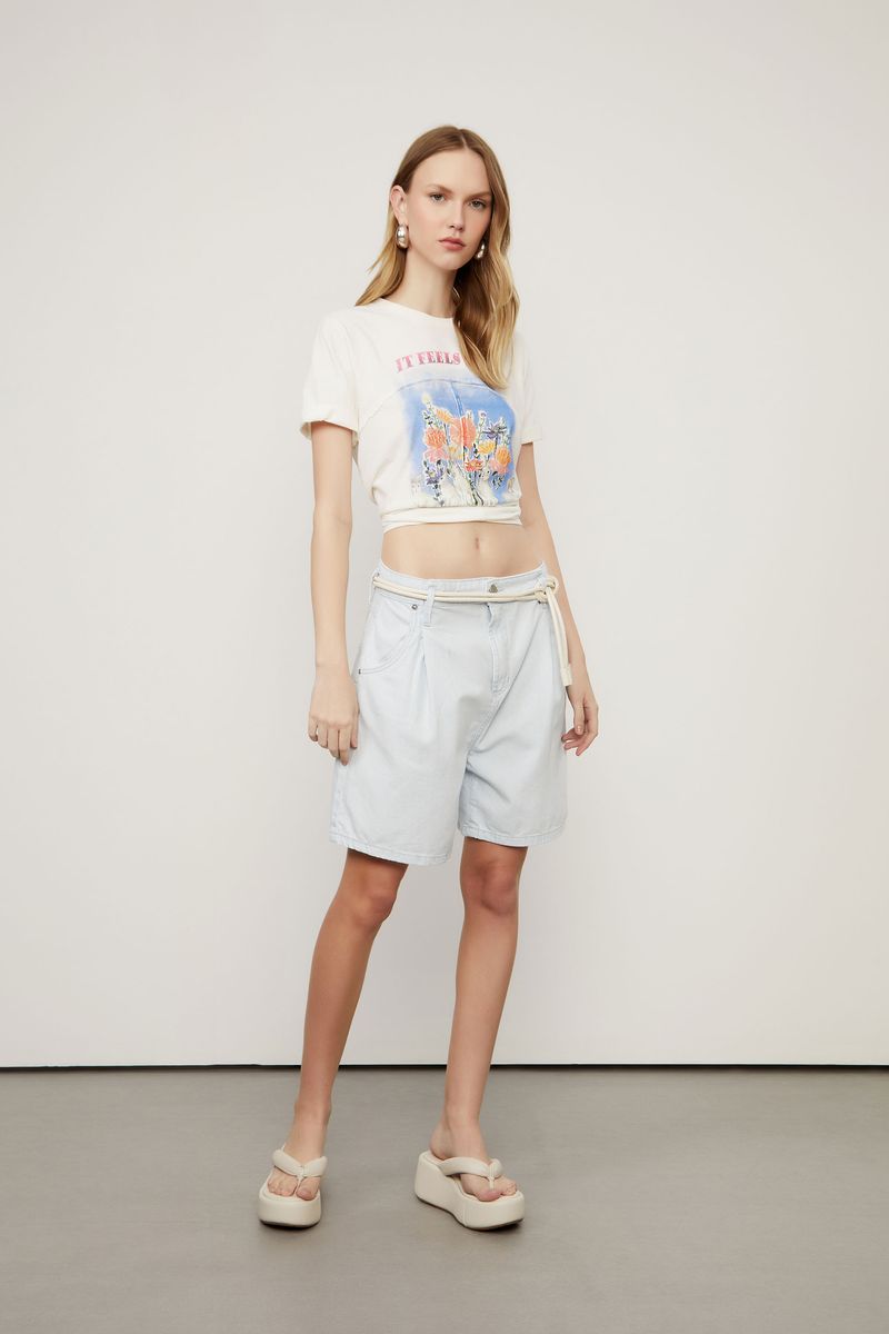 25054197_0101_1-BERMUDA-JEANS-LISTRADO-COM-PREGA