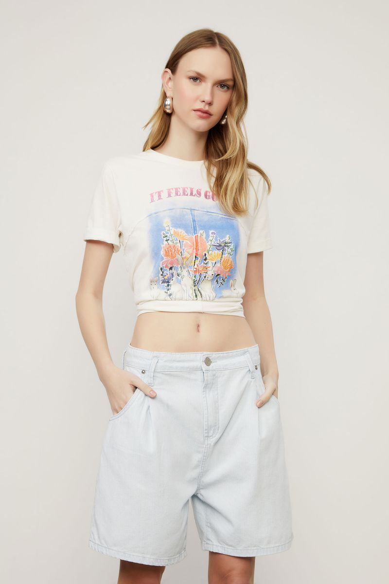 25054197_0101_2-BERMUDA-JEANS-LISTRADO-COM-PREGA