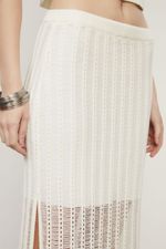 25111158_0003_4-SAIA-MIDI-DE-TRICOT-COM-PONTO-DIFERENCIADO