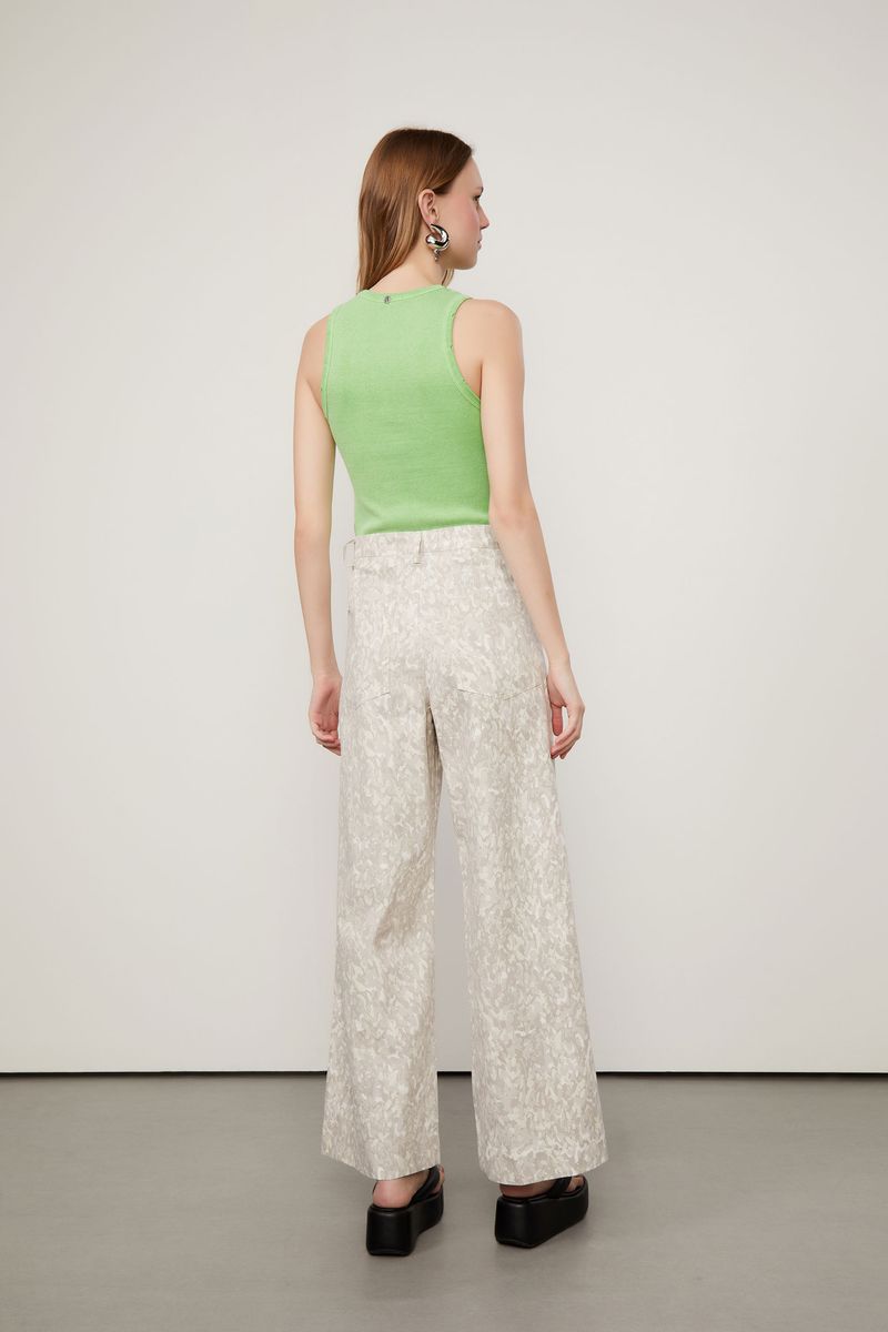 25341962_09894_3-CALCA-SARJA-PANTALONA-ALTA-COM-ESTAMPA-CONFETE-CLARA