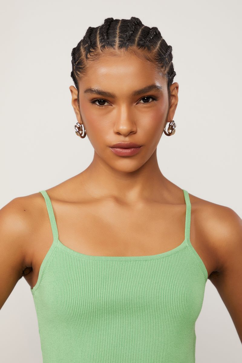 52151526_04113_4-TOP-CROPPED-DE-TRICOT-CANELADO-DE-ALCA