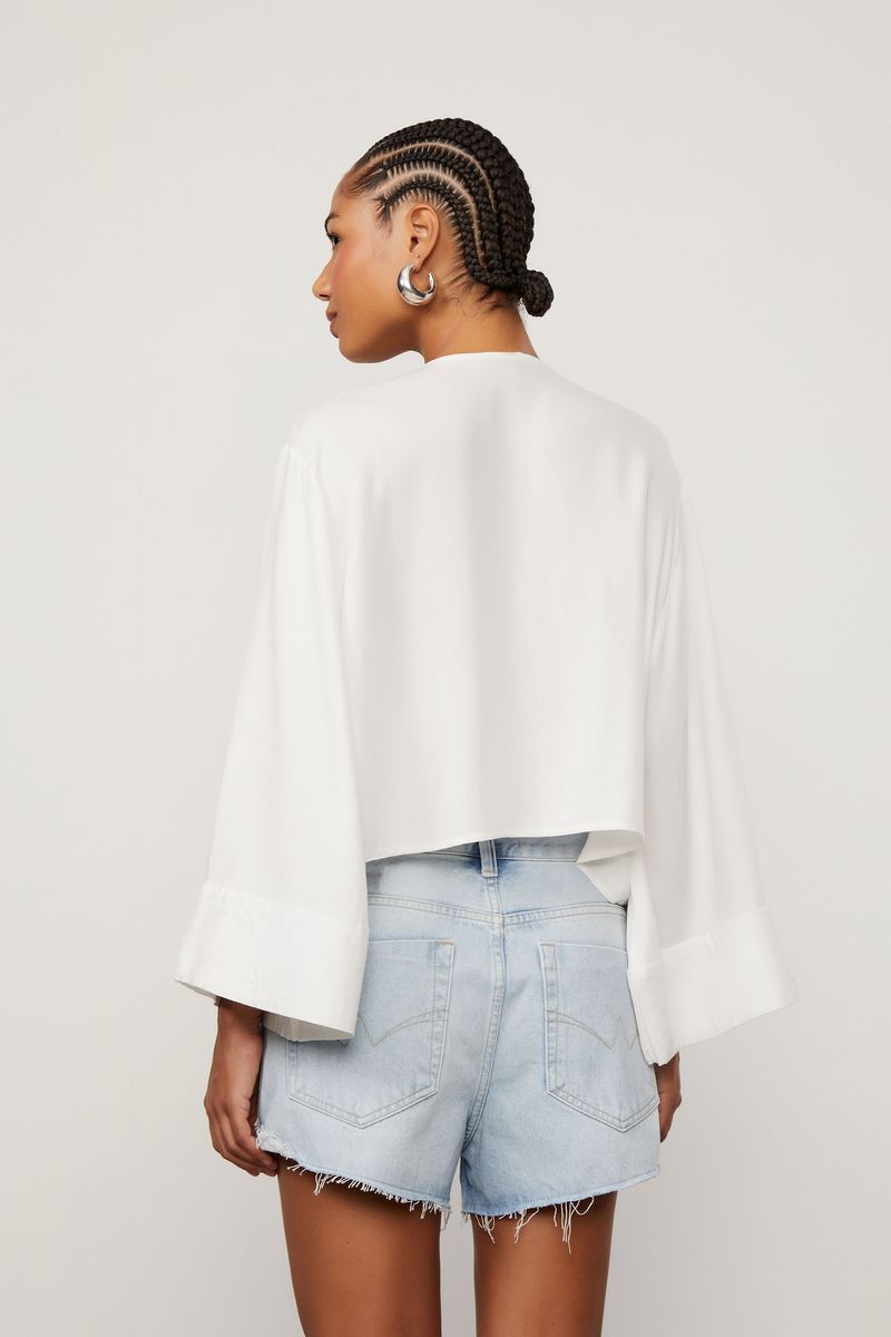25054161_0101_4-SHORT-JEANS-BOX-COM-HOT-FIX-LATERAL
