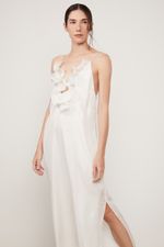 07207004_0003_4-VESTIDO-JACQUARD-LONGO-OFF-WHITE-DECOTE-V-BABADOS