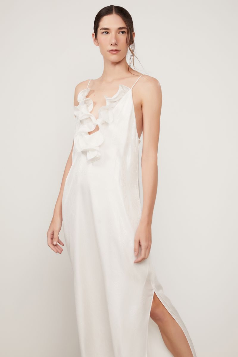 07207004_0003_4-VESTIDO-JACQUARD-LONGO-OFF-WHITE-DECOTE-V-BABADOS