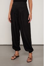 25342041_0005_2-CALCA-JACQUARD-PRETA-COS-PALA-LARGA