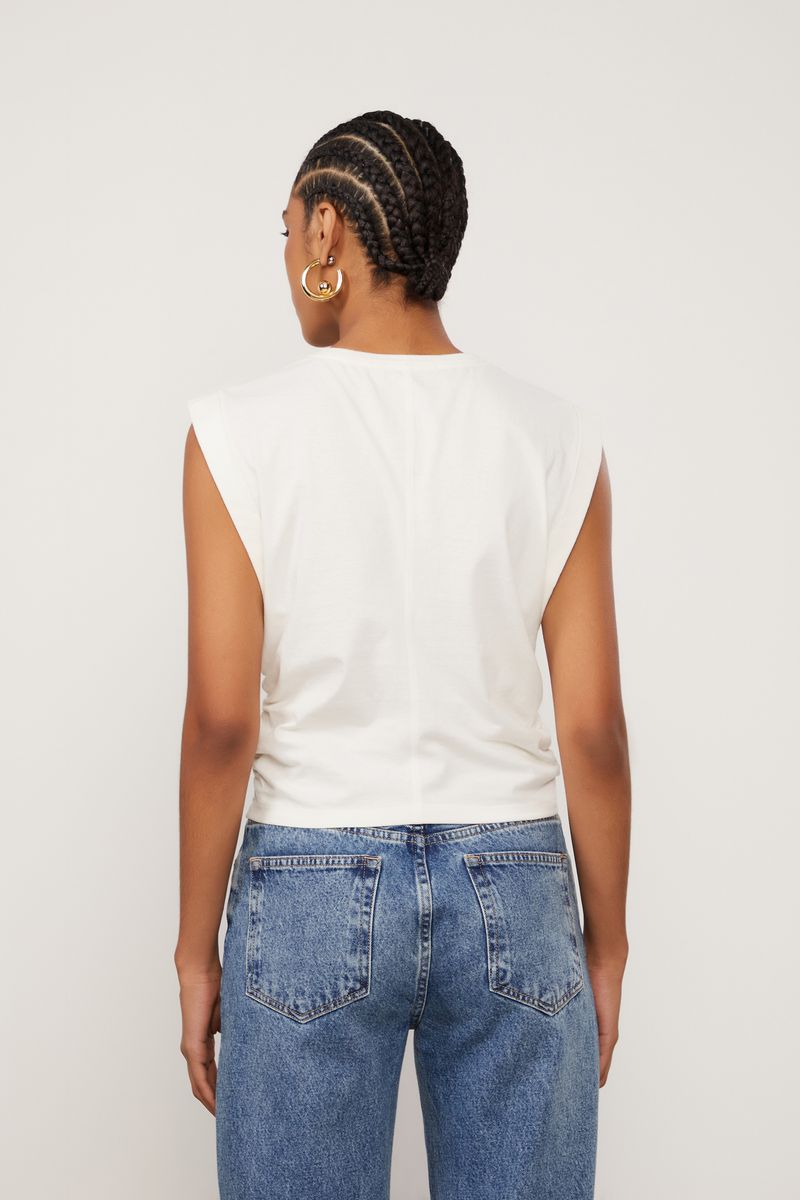52060736_0003_4-BLUSA-DE-MALHA-MUSCLE-TEE-COM-DETALHE-FRANZIDO