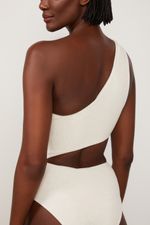 73010071_0003_4-TOP-DE-TRICOT-CROPPED-COM-DECOTE-QUADRADO