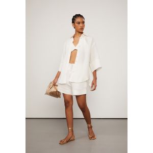 Short Básico Reto Detalhe Pregas Off White