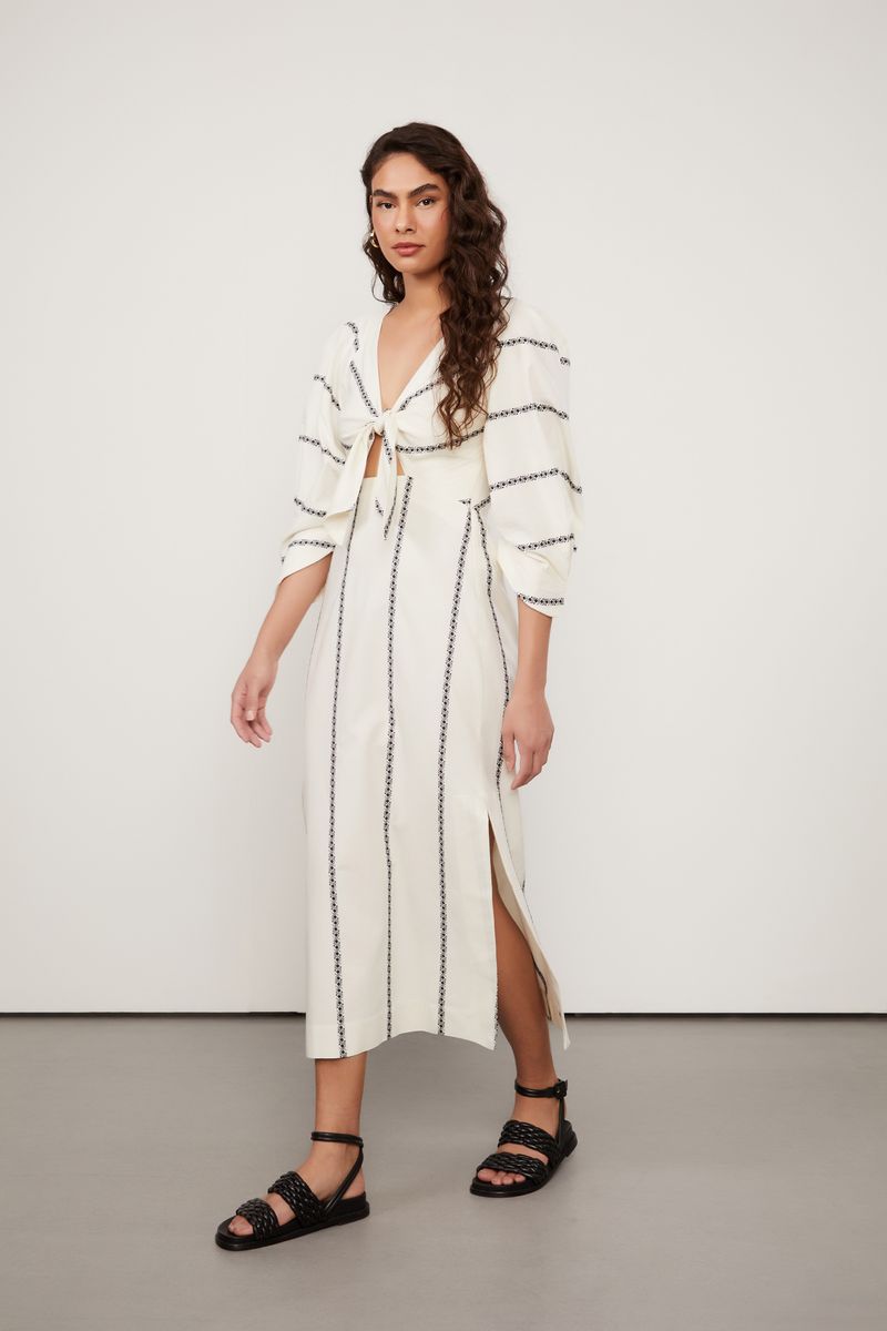 07206920_0003_1-VESTIDO-MIDI-MANGA-BUFANTE-DECOTE-V-COM-AMARRACAO-DE-JACQUARD-LISTRADO