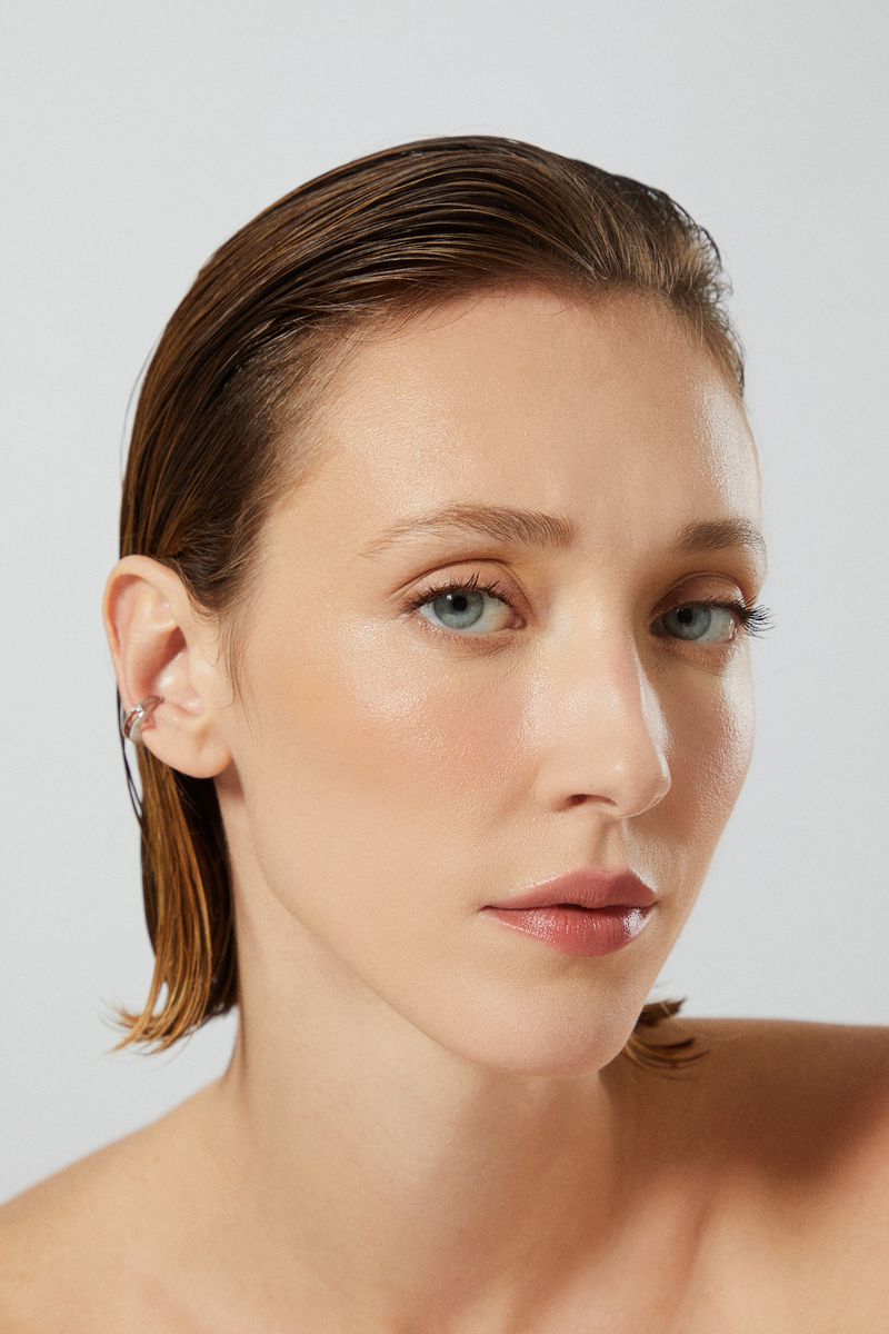 12042212_0002_3-EARCUFF-FLORESCER-WHITE