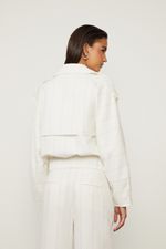 03011709_0003_3-JAQUETA-OVERSIZED-LISTRADA-COM-BOLSOS