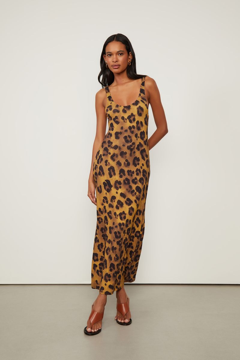07207329_50462_1-VESTIDO-DE-MALHA-ESTAMPADO-MIDI-ONCA-SUPERMELON