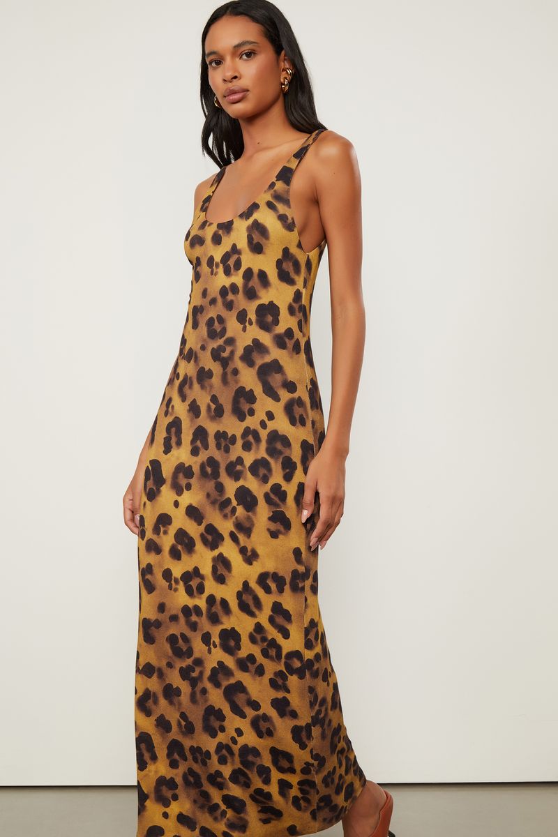 07207329_50462_2-VESTIDO-DE-MALHA-ESTAMPADO-MIDI-ONCA-SUPERMELON