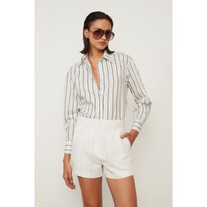 Shorts Listrado