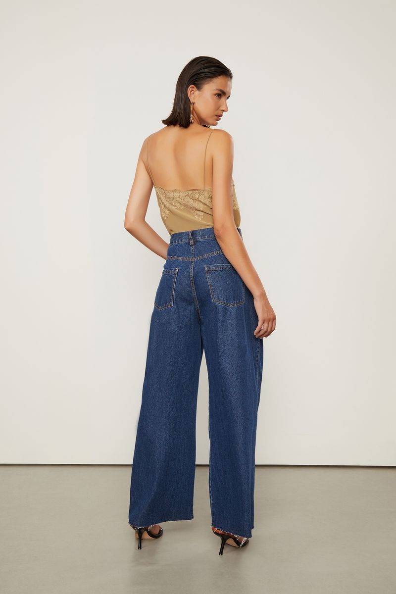25342343_1531_3-CALCA-JEANS-COM-PREGA-LATERAL