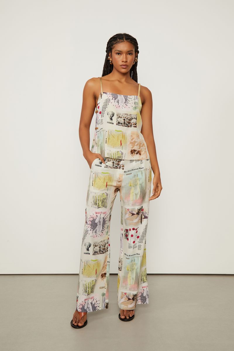 52105320_50415_1-TOP-DE-SEDA-COM-ALCA-E-DETALHES-DE-COURO-ESTAMPADO