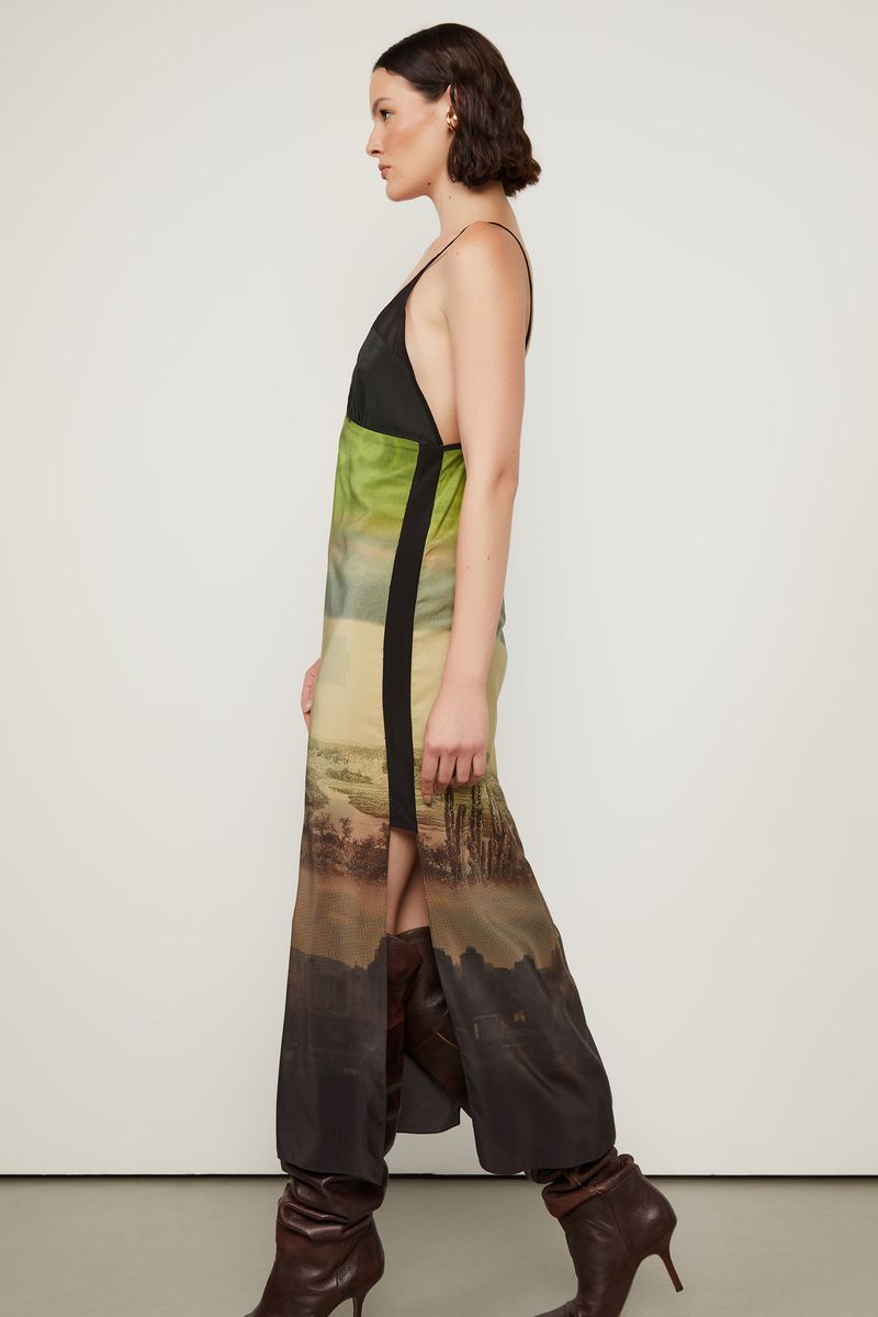 07207220_50451_2-VESTIDO-DE-SEDA-MIDI-DE-ALCA-ESTAMPADO-FENDA-LATERAL