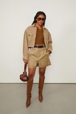 25054295_04358_2-SHORT-COM-BOLSO-MARROM-MADEIRA
