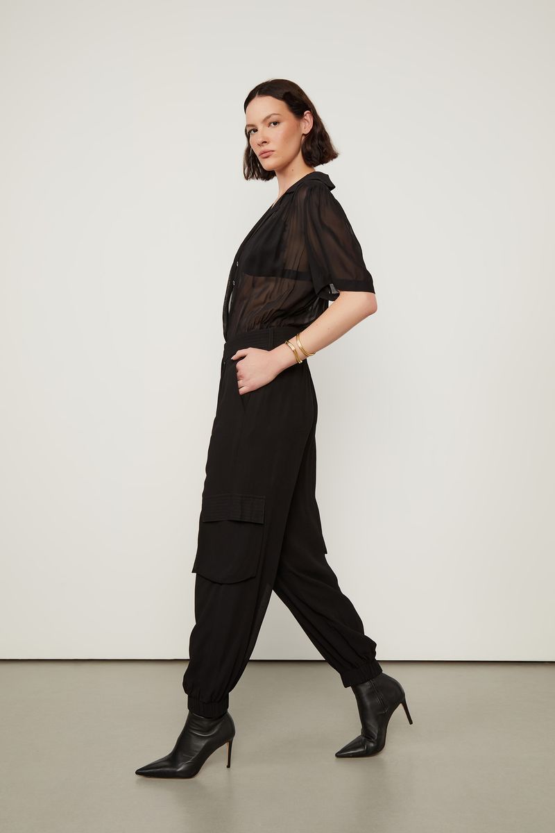 08420395_0005_5-MACACAO-LONGO-DE-GEORGETTE-COM-CINTO-PRETO
