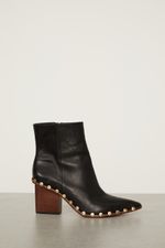 09020688_0005_5-BOTA-DE-COURO-TACHAS