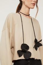 52135914_04090_4-BLUSA-DE-MOLETOM-BEGE-COM-APLICACAO