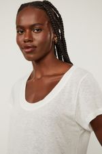 52060744_0003_4-BLUSA-DE-MALHA-BASICA-DECOTE-U