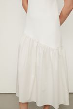07207217_055_6-VESTIDO-DE-MALHA-OFF-WHITE-COM-RECORTE-EM-TRICOLINE