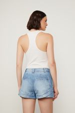 25054285_0101_4-SHORT-JEANS-COM-BARRA-APLICADA