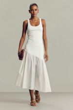07207217_055_1-VESTIDO-DE-MALHA-OFF-WHITE-COM-RECORTE-EM-TRICOLINE