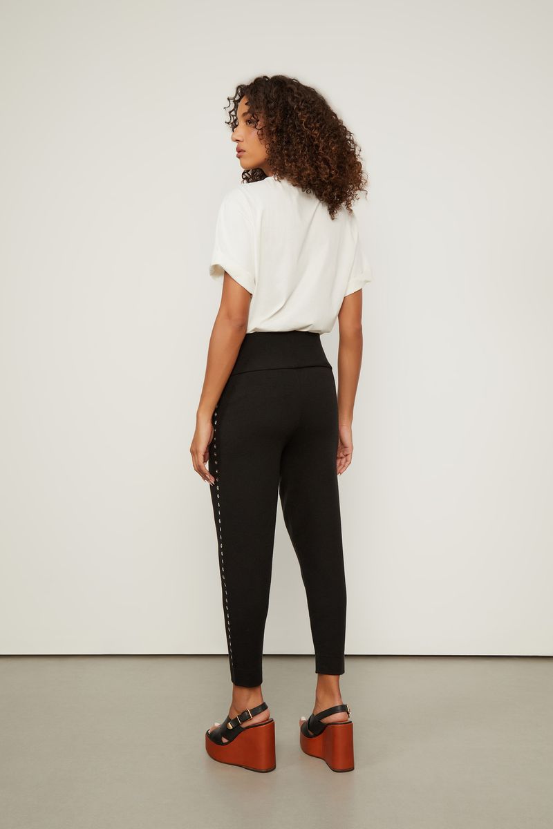 25342202_0005_3-CALCA-JOGGER-TRICOT-METAL-ILHOS