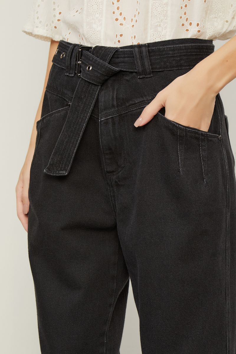 25342365_0005_4-CALCA-BLACK-JEANS-CINTO