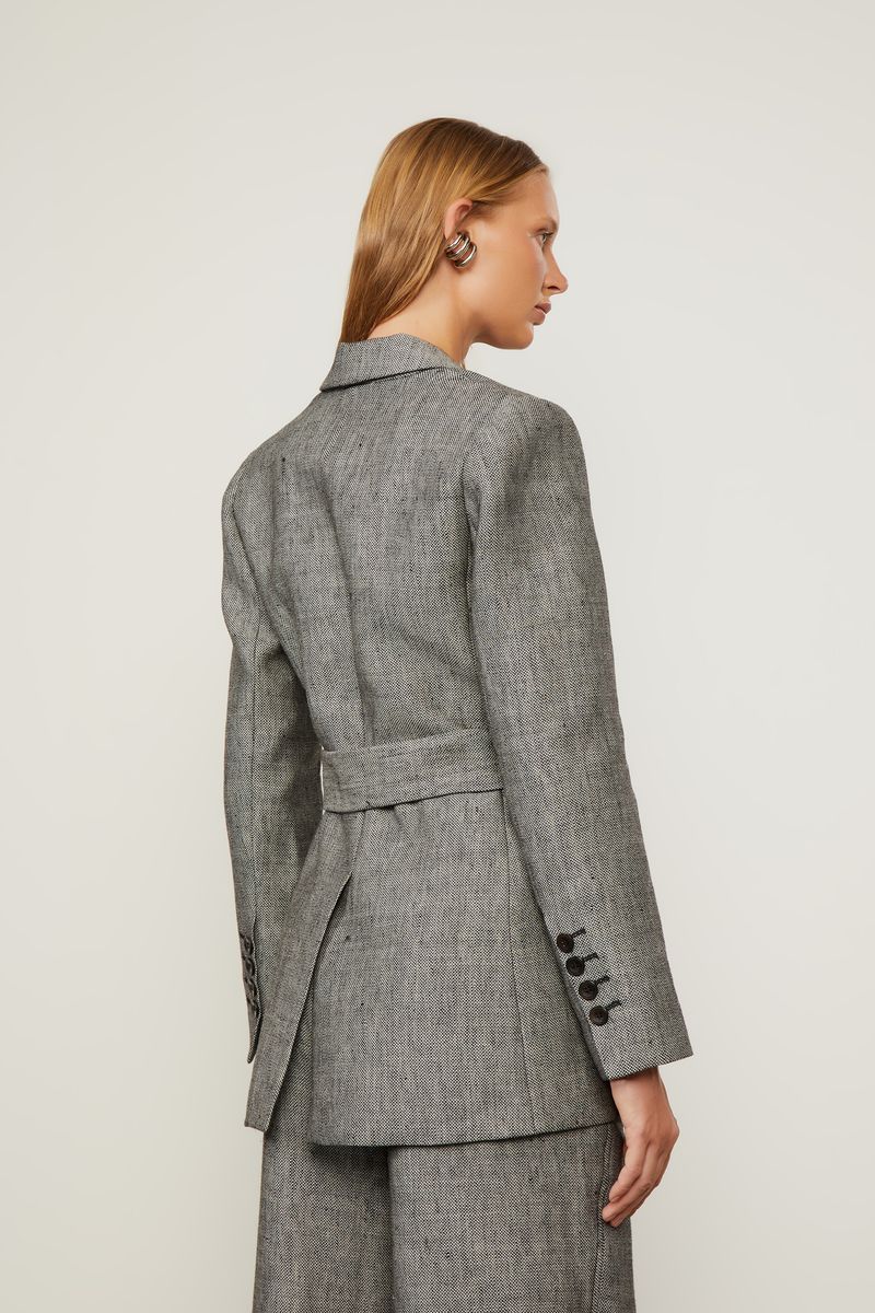 03040507_0005_3-BLAZER-ZOE