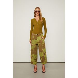 Calça De Sarja Cargo Camuflada