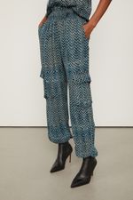 25342402_50971_2-CALCA-COM-BOLSOS-RAQUEL-TEXTURA-SNAKE