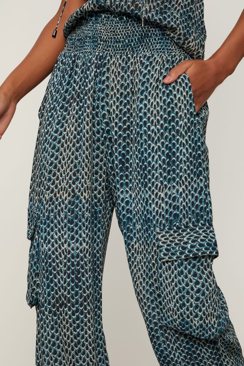 25342402_50971_4-CALCA-COM-BOLSOS-RAQUEL-TEXTURA-SNAKE