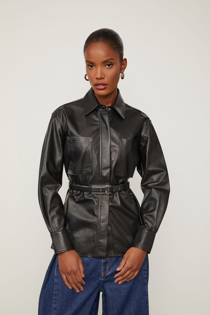 52051670_0005_1-CAMISA-DE-COURO-COSTAS-VAZADAS-AMARRACAO