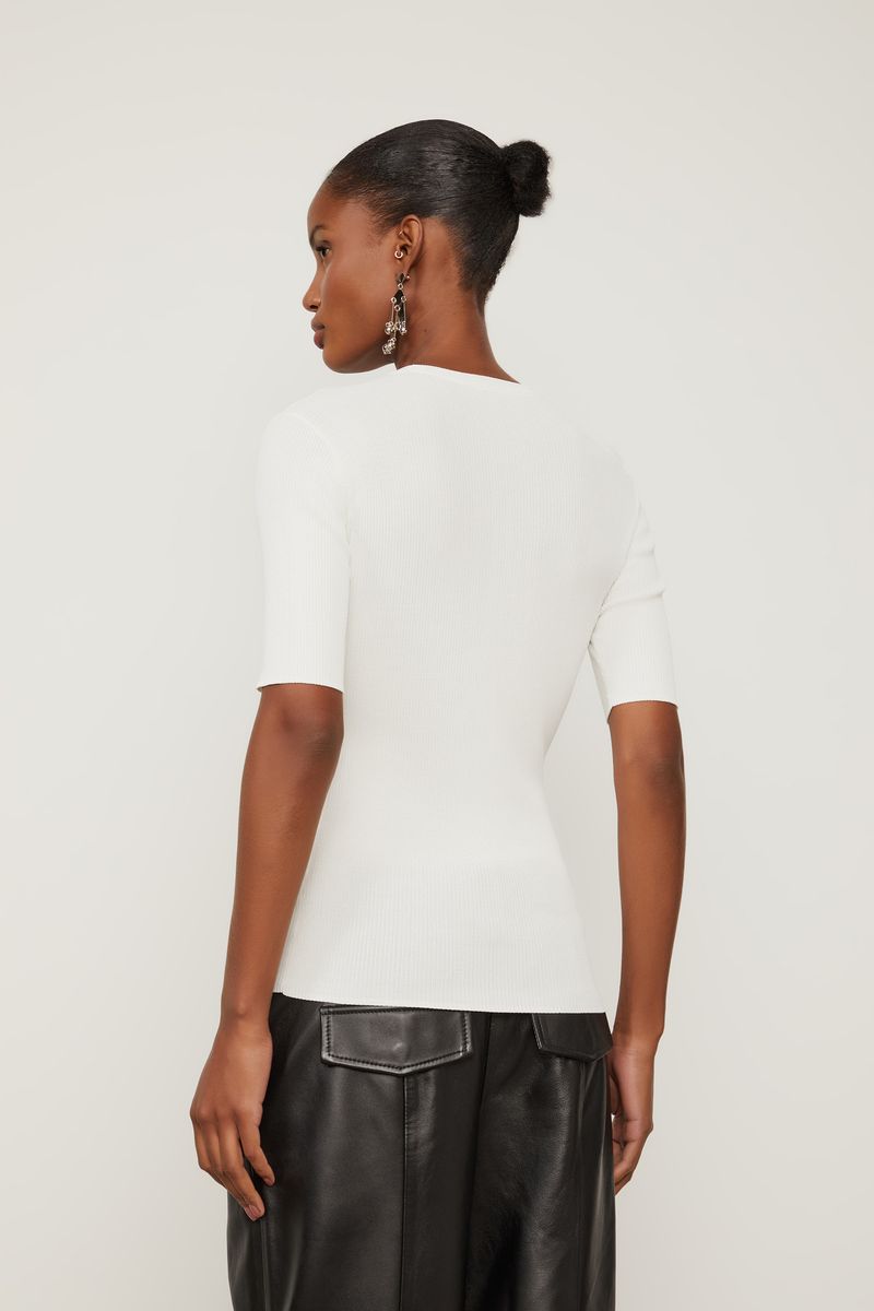 52060806_0003_3-T-SHIRT-BASICA-CANELADA-TRICOT-OFF-WHITE