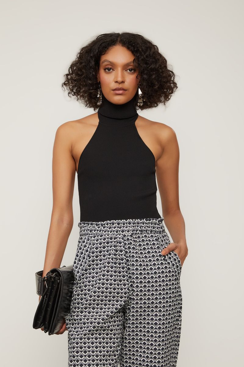 52135936_0005_1-TOP-GOLA-ALTA-CAVA-TRICOT