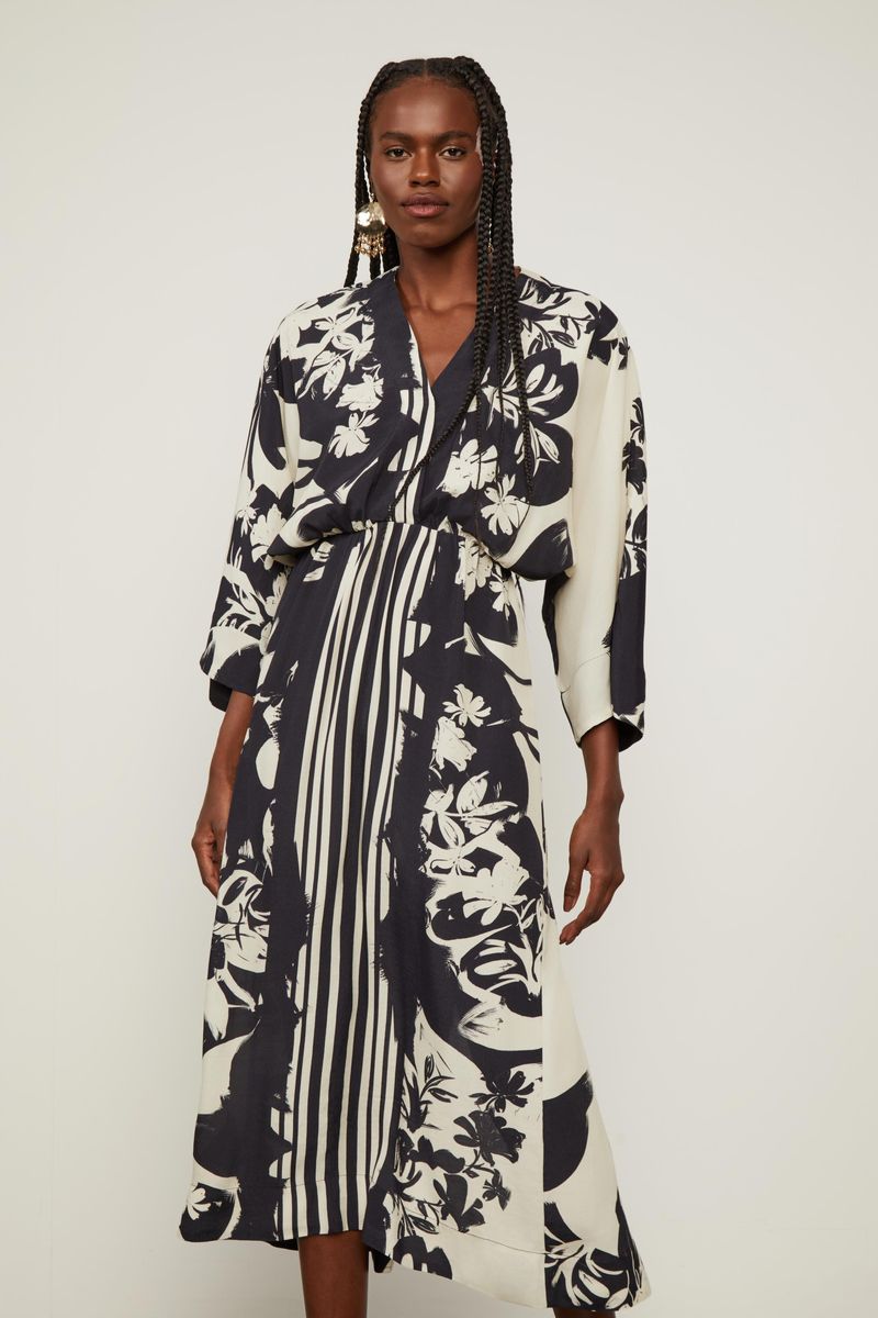07207211_50425_4-VESTIDO-MIDI-FLORAL-PINCEL