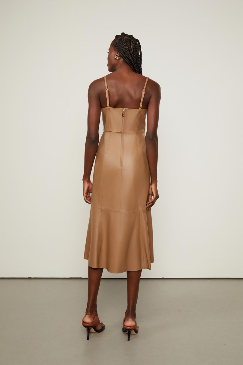 07207408_10056_3-VESTIDO-DE-COURO-MIDI-REGATA-CORSET