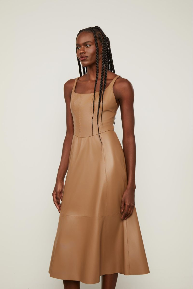 07207408_10056_4-VESTIDO-DE-COURO-MIDI-REGATA-CORSET