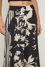 25342299_50425_4-CALCA-AMPLA-FLORAL-PINCEL