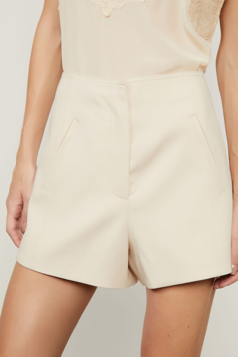 25054249_01026_5-SHORT-CINTURA-ALTA-COM-BOLSOS