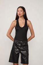 25054232_0005_1-BERMUDA-SARJA-FLASHBACK-LIKE-LEATHER