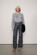 25342280_0109_1-CALCA-JEANS-BOOT-70S-CARGO-RESINA-CRAQUE