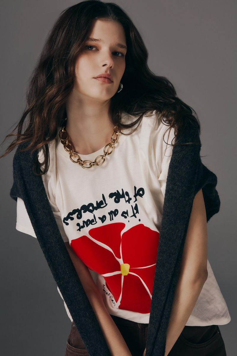 52060766_0003_2-TSHIRT-MALHA-RED-FLOWER
