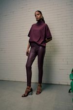 52060772_0066_2-T-SHIRT-MALHA-OVERSIZED-GOLA-ALTA