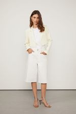 03040431_09041_1-BLAZER-DE-CREPE-BEGE-CROPPED